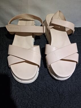 Cole Haan Light Blush Crisscross Platform Sandals